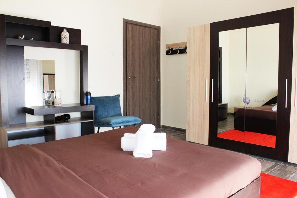 Globy Seaview Apartments Kavala Buitenkant foto