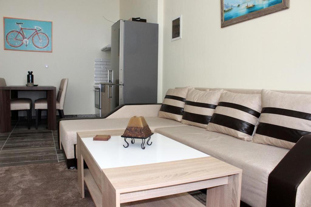 Globy Seaview Apartments Kavala Buitenkant foto